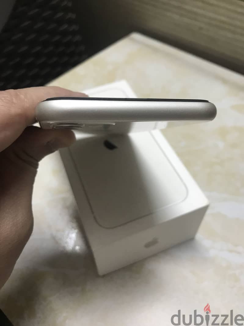 Apple - iPhone 11 3