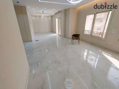 Apartment 225m for rent in Zayed Heights compound