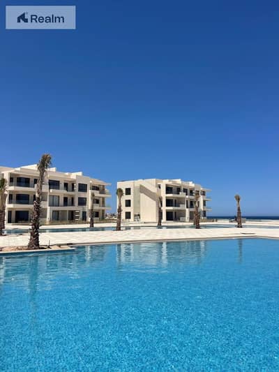 studio Delivery 2026 with instalment pool view