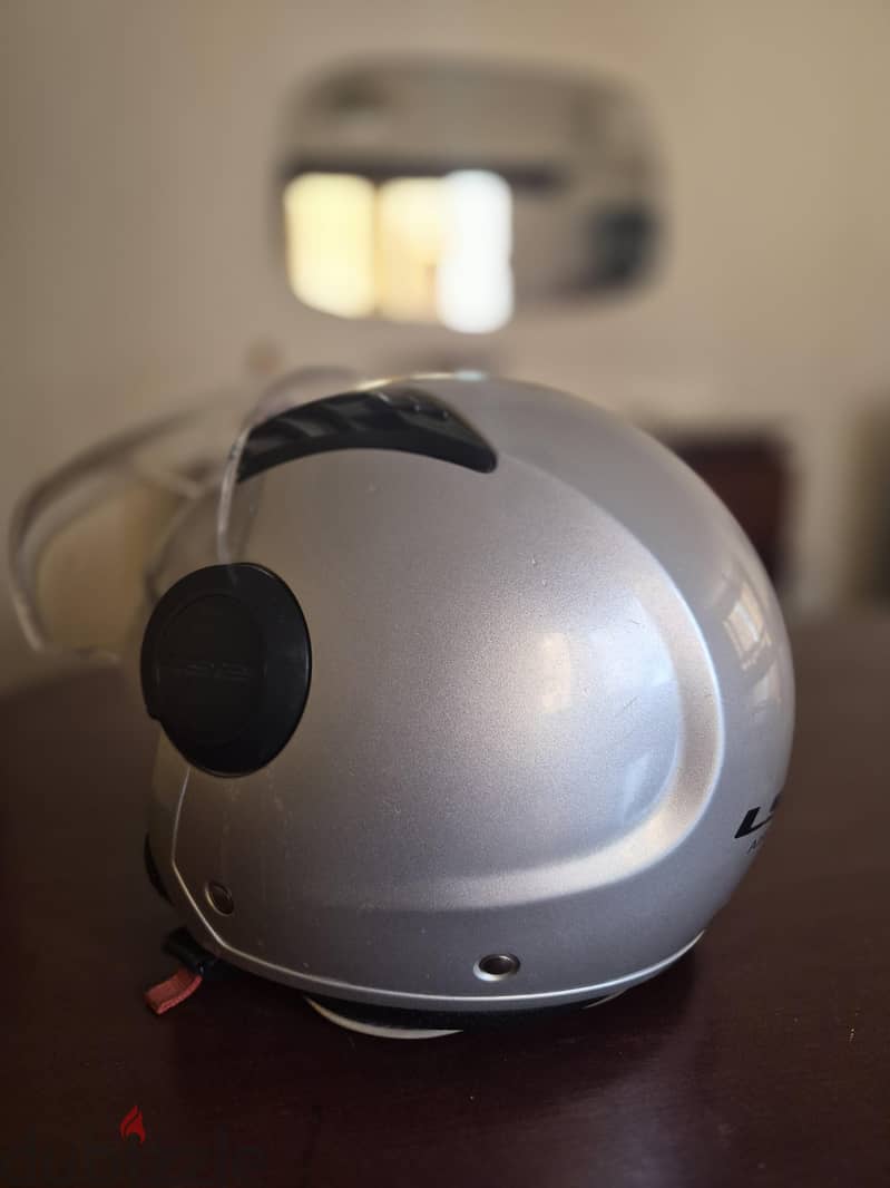 LS2 half helmet 1