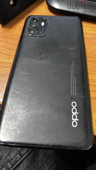 OPPO Reno6