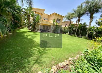 ready to move a standalone villa with high-end ("super-lux") finishing, ready for occupancy, in Hayat Heights Compound.