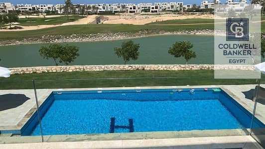 إطلالة لا تتكرر واقل سعر  | فيلا ستاندالون 1300م بحمام سباحه خاص وتشطيب فاخر في هاسيندا باي – الساحل الشمالي فيو لاجون مباشر | 4 غرف