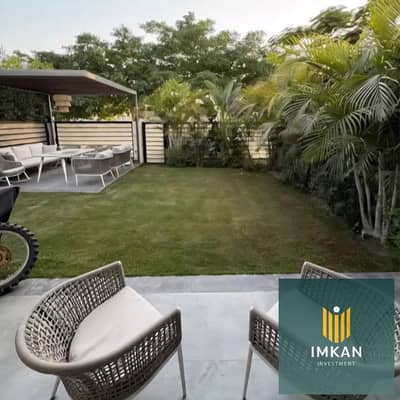 Ground floor duplex, 225 sq m with a 122 sq m garden, for sale in installments over 12 years or with a 50% discount for cash payment in Taj City compo