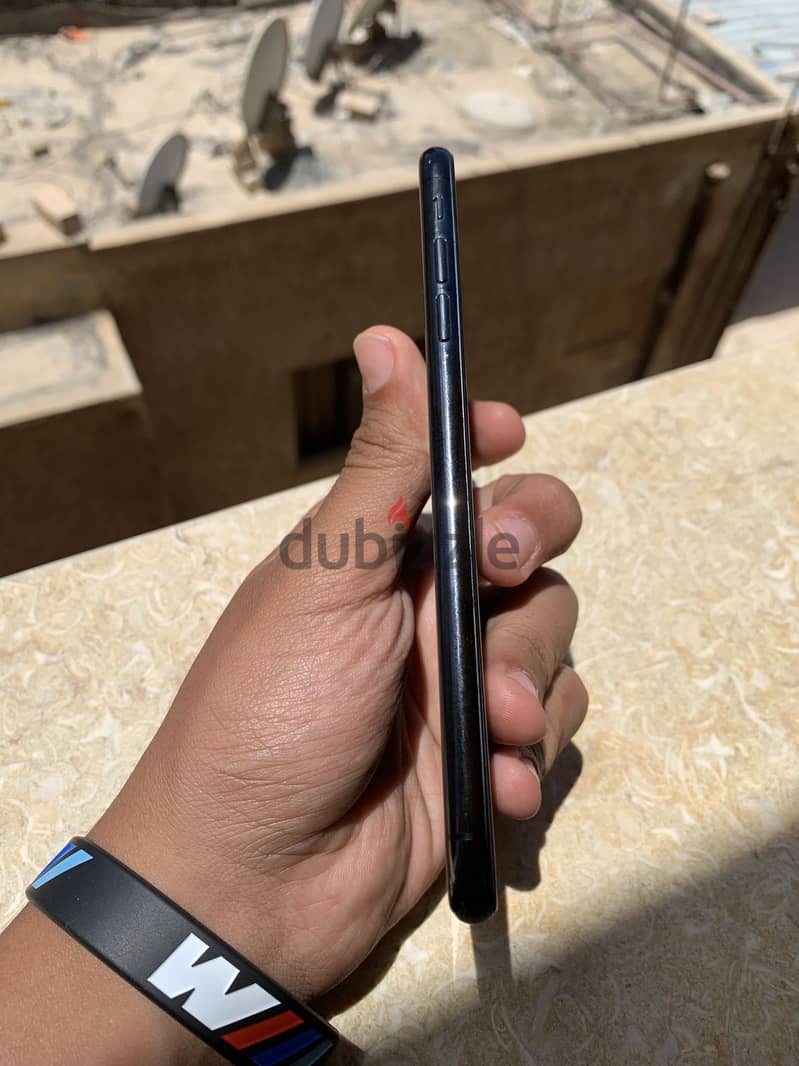 Apple - iPhone XS Max 1