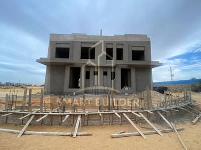 Lake west 3-sheikh Zayed-villa twin Land area 316 m - BUA 260 m -