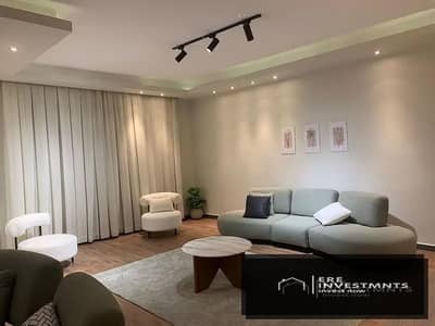 للايجار شقة الترا مودرن داخل CFC Living، تتميز بموقع مميز على البحيرة والمساحات الخضراء المفتوحة جاهزة للمعاينه