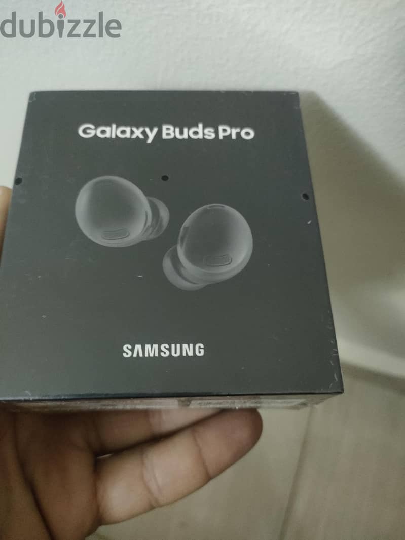 galaxy buds pro  Excellent condition  Barely u 1