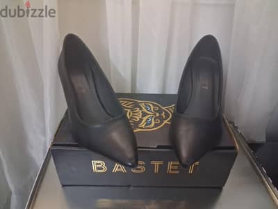 black heels
