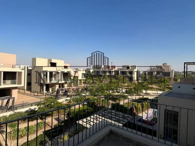 فيلا مستقلة ٥ غرف استلام فوري بأقساط حتي ٢٠٣٠ بموقع مميز للبيع في سوديك ايست Sodic East