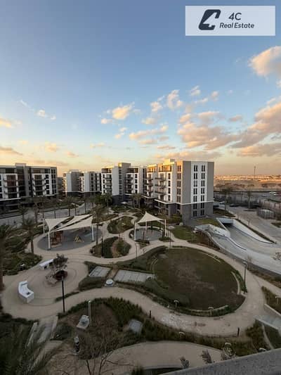 Apartment for rent 200m finished with acs , kitchen ready to move in compound Cairo festival city new cairo fifth settlement
