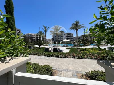 Nearest Delivery for 2 Bedrooms Direct On Lagoon Long Installment !!
