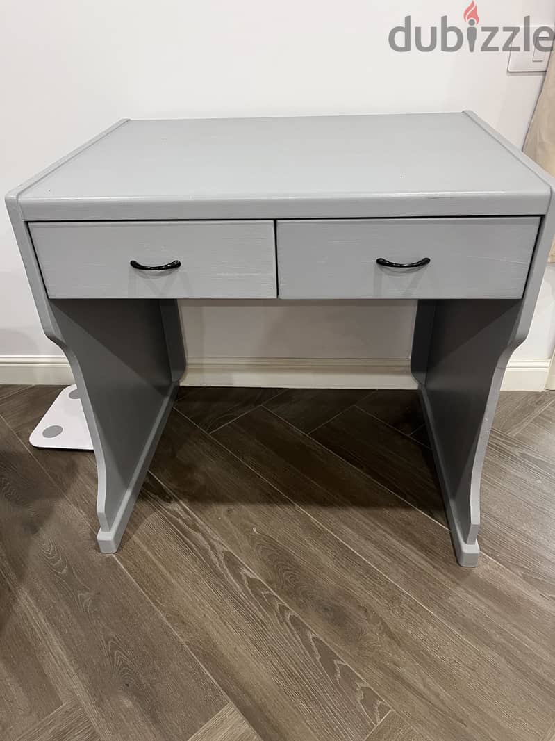 Grey Wooden Desk 2