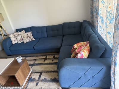 L-Shaped Soda with 6 cushions