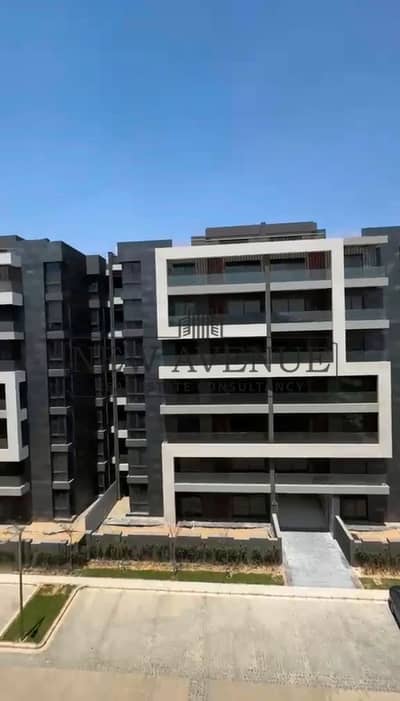 بنتهاوس 166 متر روف 100 متر  بحري بجراج خاص في الباتيو أورو Patio Oro