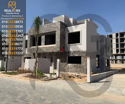 Twin house corner villa for sale, 300 sq m, Sun Capital Compound (prime location), 7-year payment plan.