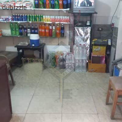 فرصة للاستثمار بعائد شهري - محل تجاري للبيع - ميامي