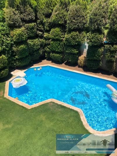 Furnished villa ultra super lux for rent in Flowers Park