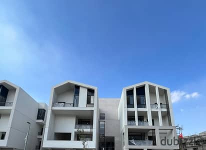 Prime located Building ready to move in Vye Sodic near Beverly