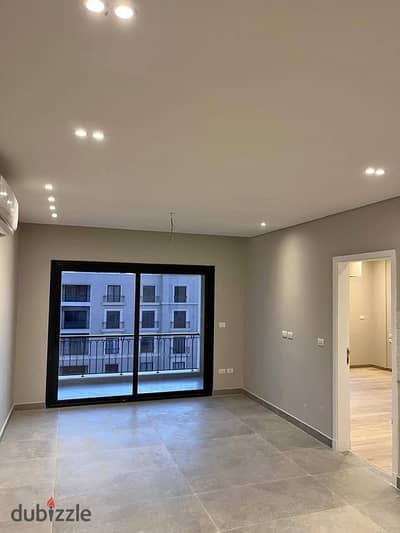 finished Apartment 3 bedrooms in Village West