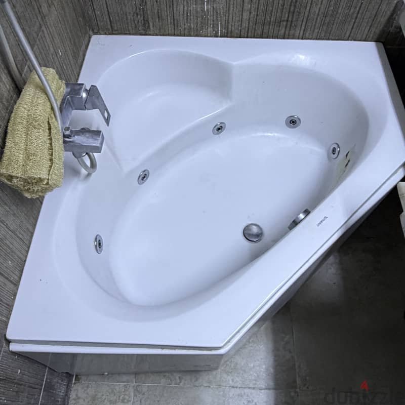 Jacuzzi 2
