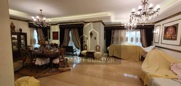 Apartment for sale in Al-Banafseg 3 Villas, First Gathering, Ultra-Super Lux finishing, all materials used are imported from abroad, first floor, apartment area 240 square meters