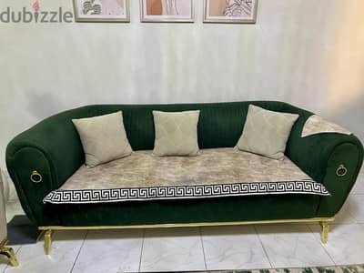 استعمال عروسة سنه زيرو بحالة الجديد لنقل شقة اصغر