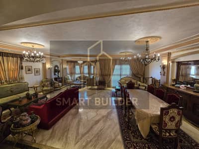 Apartment for sale in Al-Banfsaj 7, New Cairo, ultra-super lux finishing, all materials used are imported from abroad, second floor, apartment area 282, elevator location