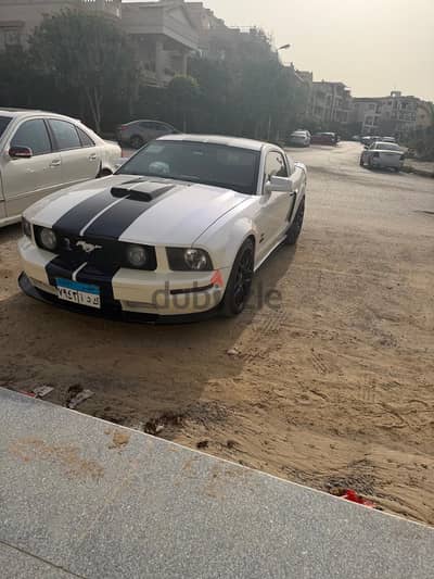 فورد موستانج 2005