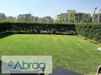 For rent: Modern, fully furnished 2-bedroom ground-floor apartment with a garden in Palm Parks compound, 6th of October City.