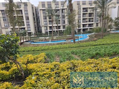 Apartment for Sale Fully Finished with ACs and Kitchen Master Bedroom with Dressing Ready to Move in Fifth Square Al Marasem Next to Mivida New cairo