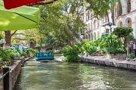 توين هاوس كورنر متشطب للبيع في ريفر ووك التجمع الخامس موقع متميز و اقل من سعر السوق River Walk