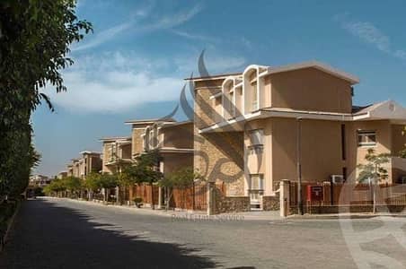 توين هاوس متشطب للبيع في ريفر ووك التجمع الخامس موقع متميز و اقل من سعر السوق River Walk