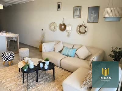 Chalet for sale, fully finished, with a significant discount. A down payment of 640,000 EGP is required, with the remaining balance payable over 10 ye