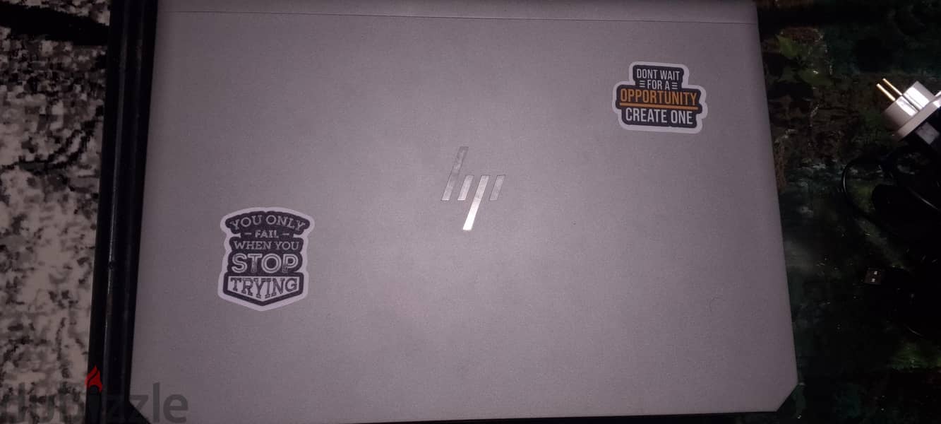 Workstation  laptop 1