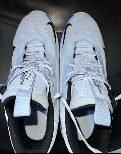NIKE GT JUMP ACADEMY original basketball shoes