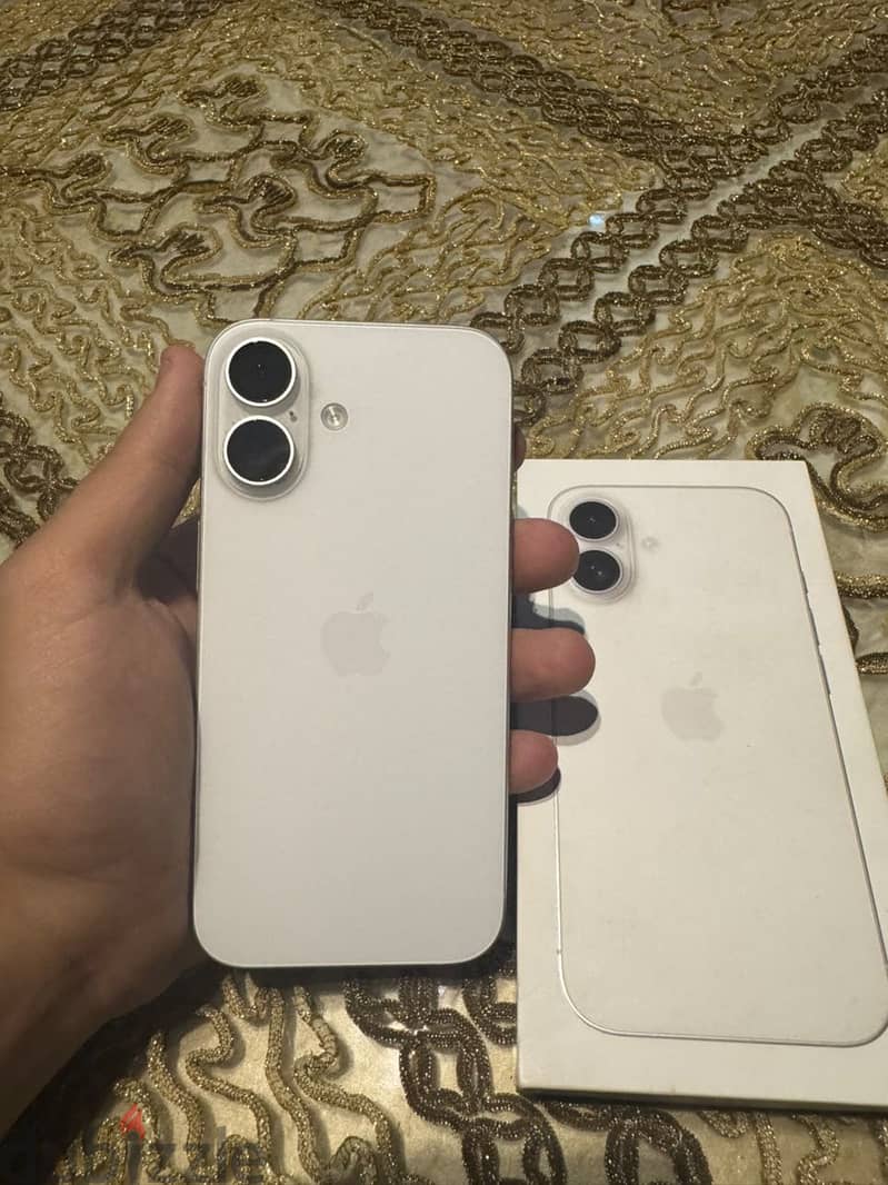 Apple - iPhone 16 3