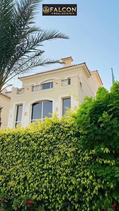 للبيع تاون هاوس استلام فوري VIB في الشروق من لافيستا في الباتيو برايم PATIO بالقاهره الجديده