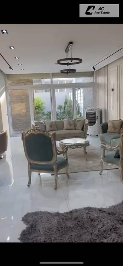 Under market price Townhouse Middle fully finished ready to move 400 m for sale 3 bedrooms  view landscape very prime location in Al Maqsad