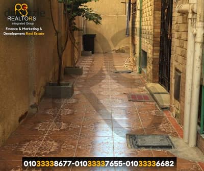 360 m² Residential Building for Sale – First District, Third Neighborhood, 6 October