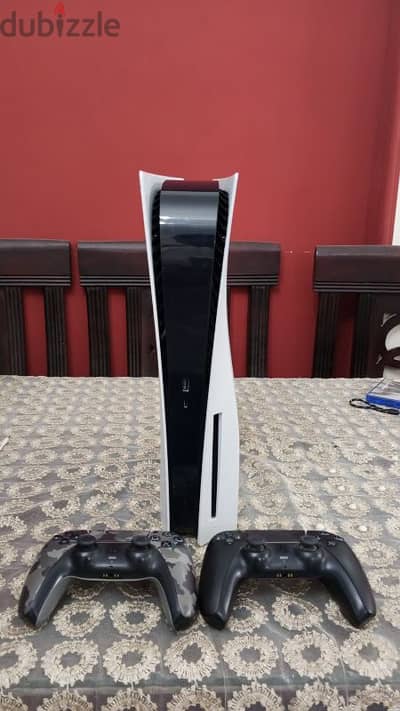 PS5 للبيع اقرء التفاصيل
