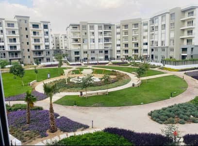 Apartment with garden view overlooking the lagoon & landscape, resale from the owner with payment facilities, for sale in Hyde Park Compound, Fifth Se