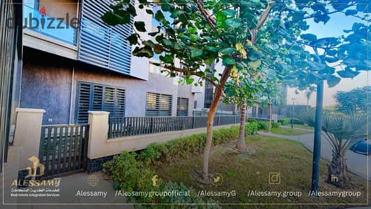 A 101 square meter apartment + 50 private garden old reservation has been dropped in the offer for 500,000 for rapid sale. The apartment is explicitly facing north with a distinguished location inside the compound PRIVADO.