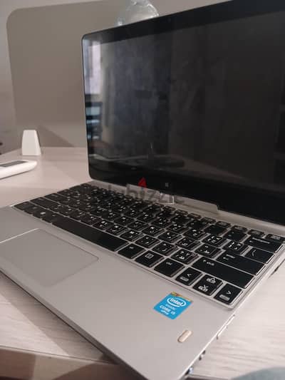 hp revolve 810