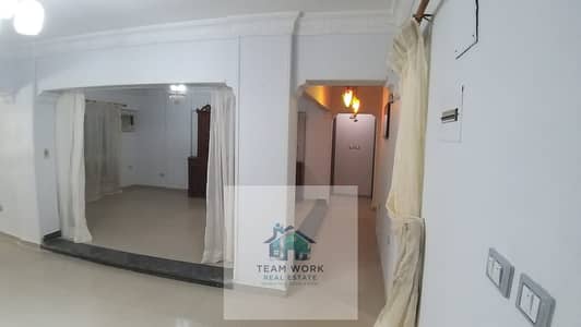 A snapshot apartment for rent with an area of ​​​​160 square meters in the most prestigious locations in the First District of Sheikh Zayed!