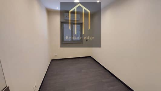 Office for rent next to the Metro of Girls' College Al-Mirghani 200m new