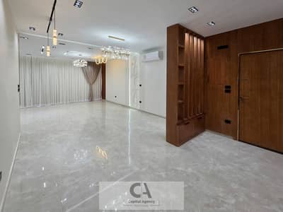 Luxury 3 Master Bedroom Apartment in Lake View