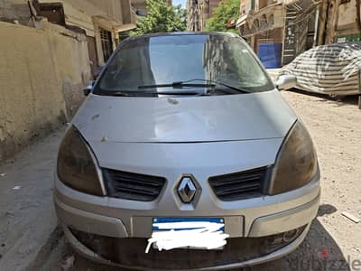 رينو سينيك 2005