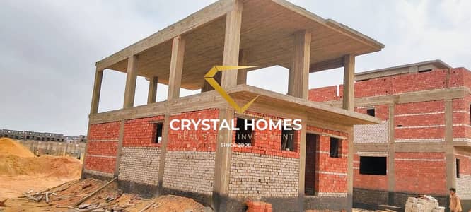 Independent villa for installments in the Green Belt in a classy compound at an incommensurable price
