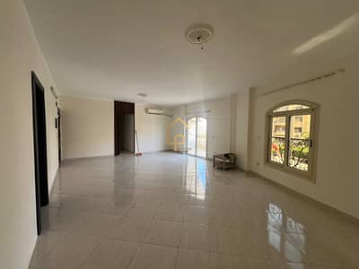 Apartment for rent in Beverly hills